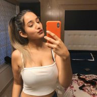delhiescorts1