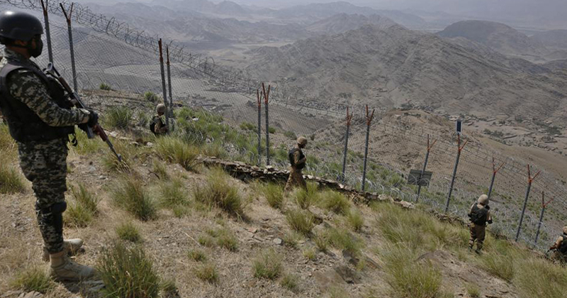 10pakafghanborderfirngthreshaheed.jpg