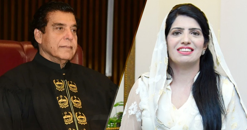 2aliahamzatheenspeaker.jpg