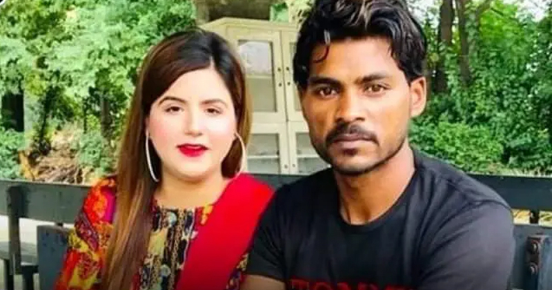 2ayeshafia.jpg