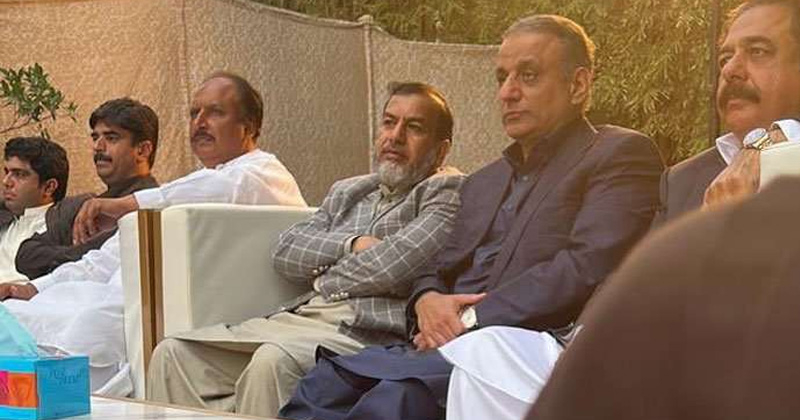 7tareengroupagainstaleem.jpg