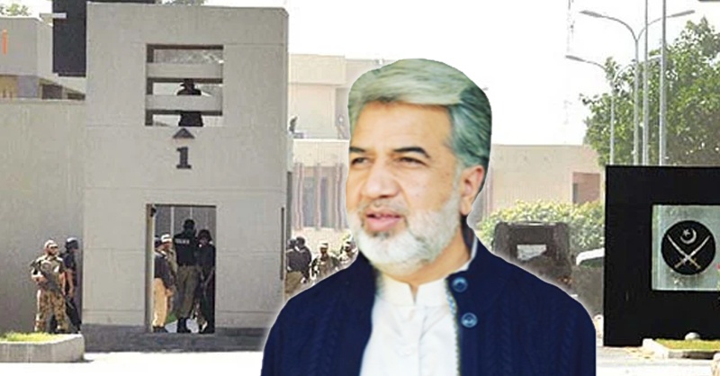 ansar-abbasi-GHQ-gate-4.jpg