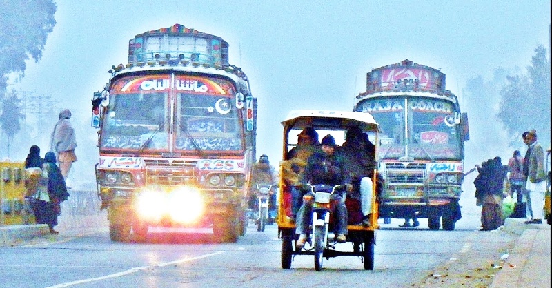 bus-pakistan-opt.jpg
