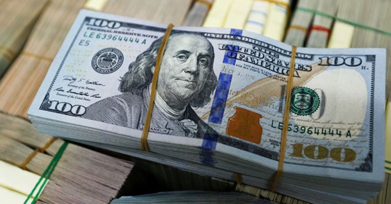 dollar-pakistan-loan-rt.jpg