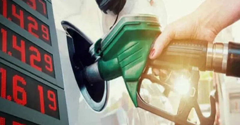 imf-petrol-price-and-inf.jpg