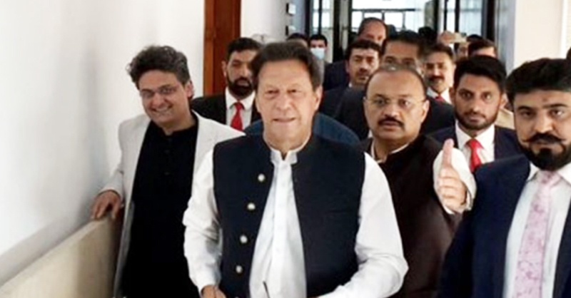 imran-khan-party-lead.jpg