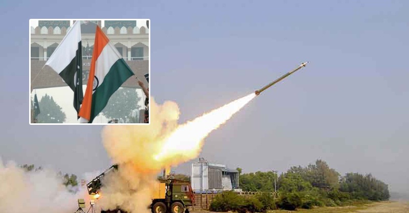 indian-ms-pak-3-off.jpg
