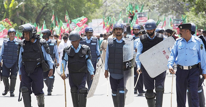 pti-longmarch-imran-khan-plc-is.jpg