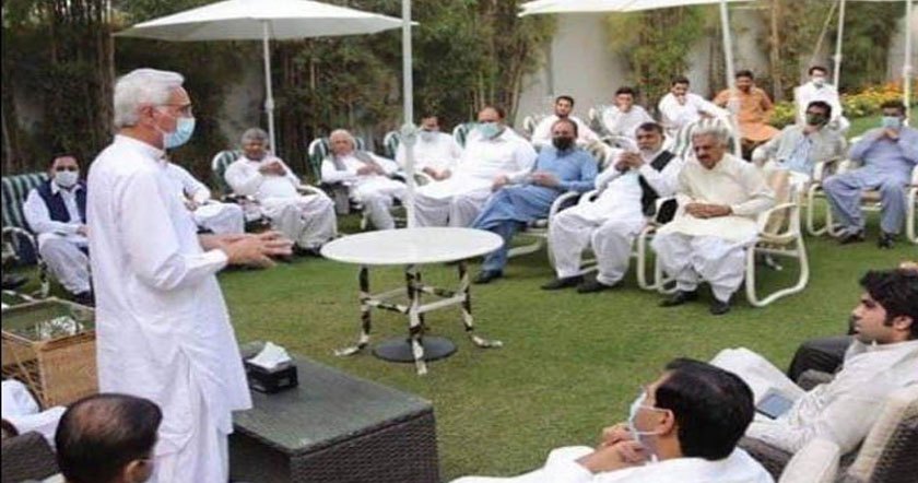 tareen-group11.jpg