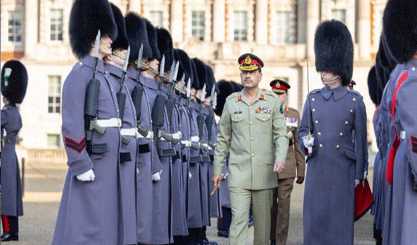 asim-munir-uk-latest-coas.gif