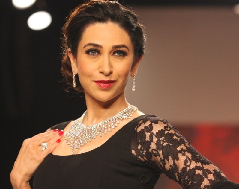 karishma-kapoor.jpg