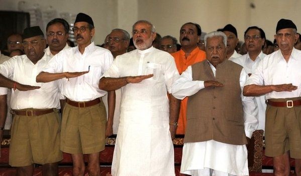modi-rss-salute.jpg