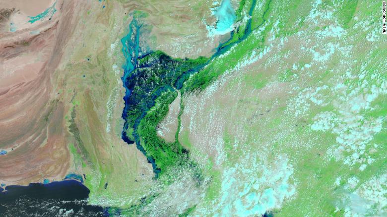 220830131415-weather-pakistan-flood-satellite-false-color-2022-exlarge-169.jpg