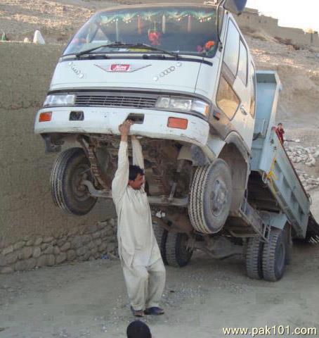 Pathan_Rox_fozxw_Pak101(dot)com.jpg