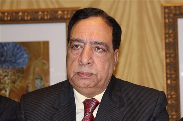 Mr.-Ata-ul-Haq-Qasmi.jpg