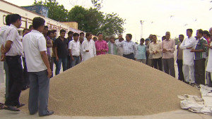 120910023202-kapur-india-fracking-00023130-story-body.jpg