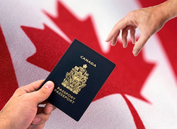 11615506-canadian-passport.jpg
