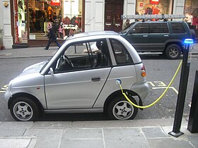 280px-Reva_charging.jpg