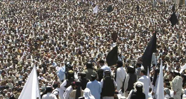 Mingora-Swat-Sufi-Muhammad-Address-on-April-19-2009.jpg