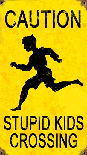stupid_kids_7ijzt_65.jpg