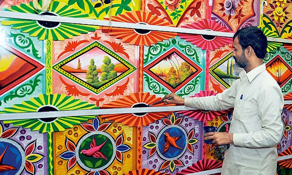 truck-art-temple.jpg