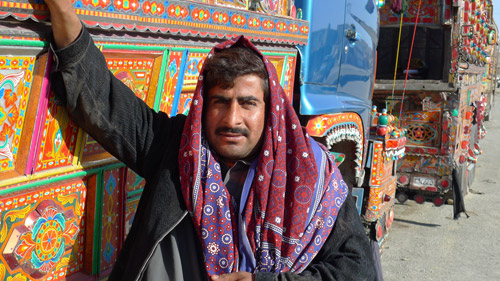 pakistanhead.jpg