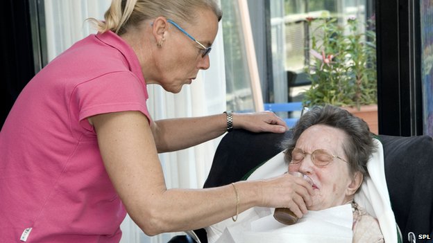 _71585695_c0049735-dementia_healthcare-spl.jpg