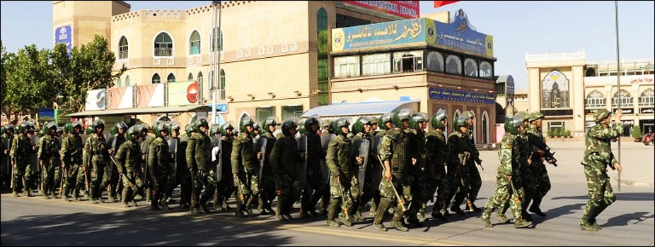 110801114251_xinjiang-police.jpg