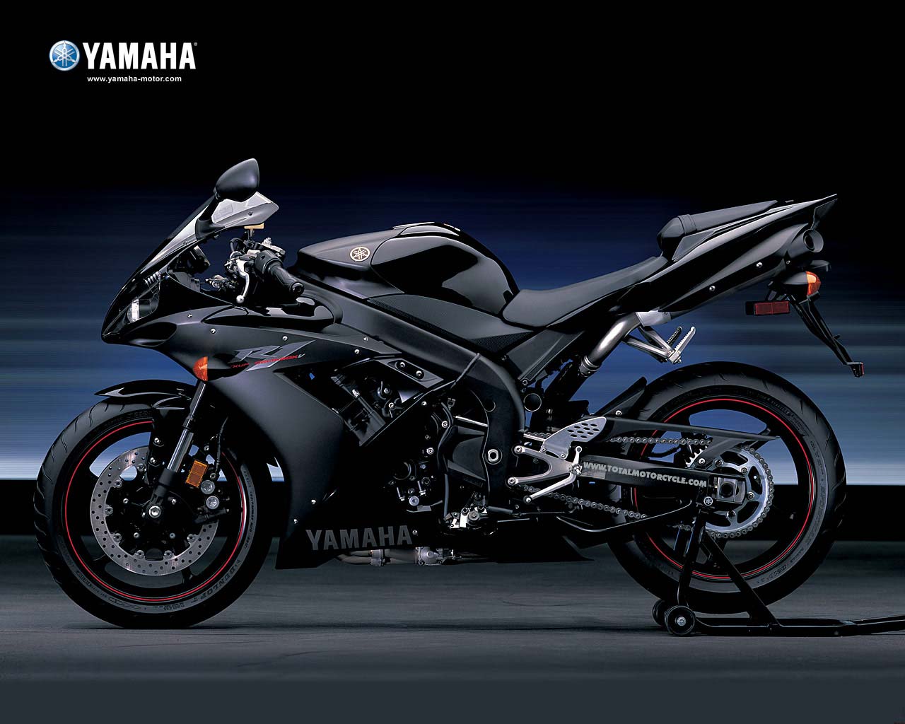 2005yamahar1a-tampinha.jpg