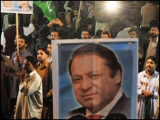 100324215250_nawaz_byelex_rally.jpg