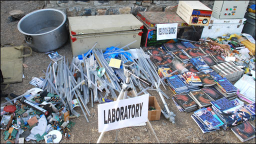 091118140749_waz-weapons-1.jpg