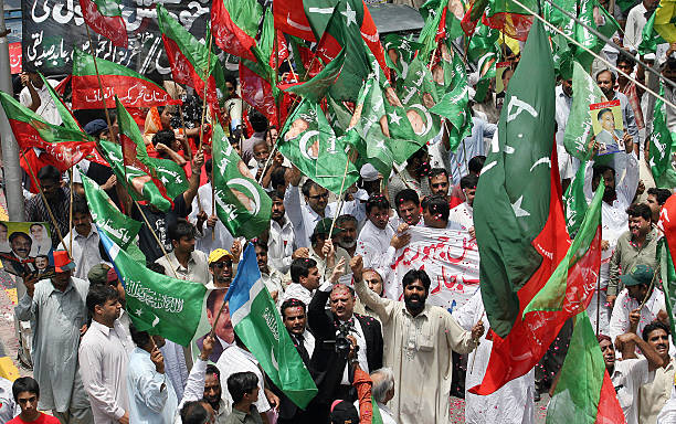 pakistani-opposition-parties-activists-shout-anti-musharraf-slogans-during-a-protest-rally-in.jpg