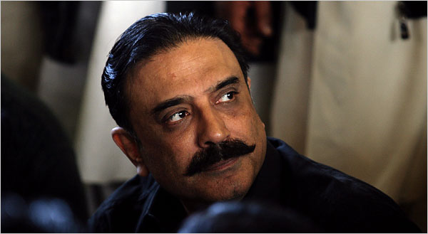 zardari600.jpg