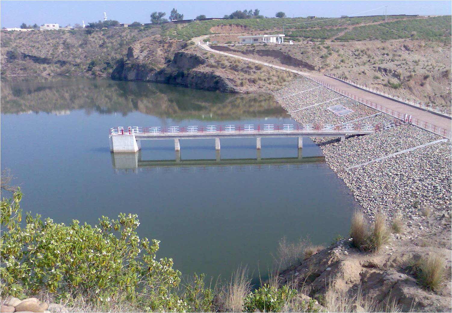 lehri_dam.jpg