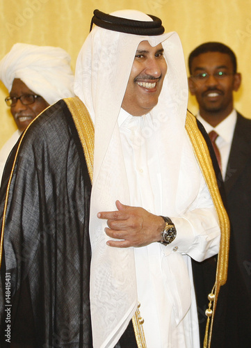 500_F_148415431_Zq4GttOMtIza48CNpJg46pfqkevMTF1t.jpg