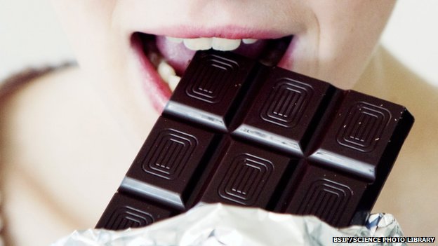 _73650122_woman_eating_sweets-spl-1.jpg