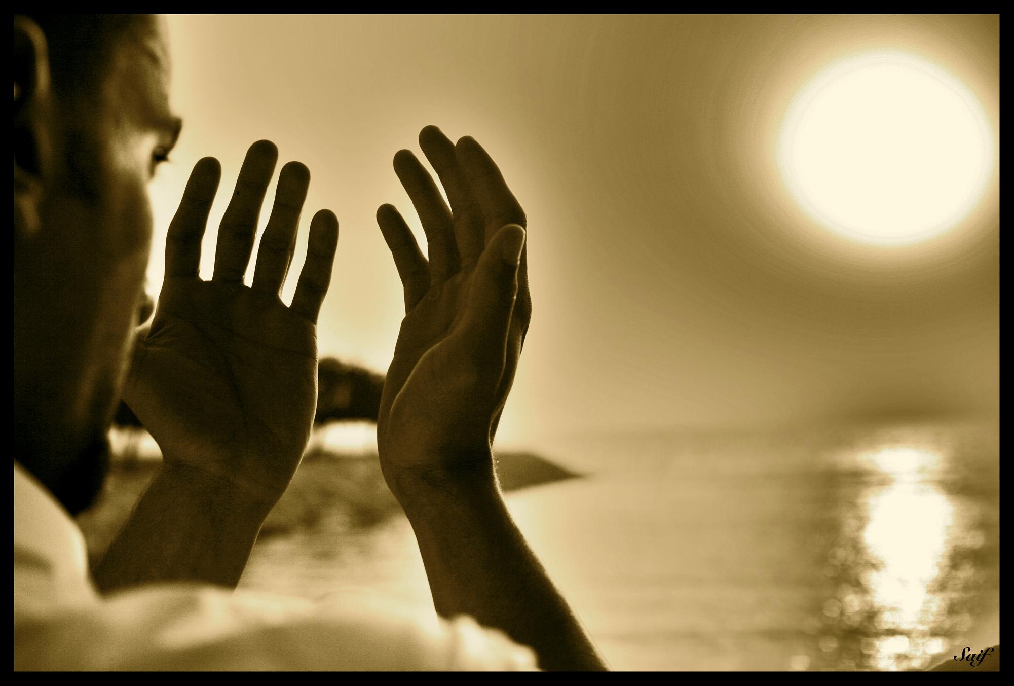 praying-hands.jpg
