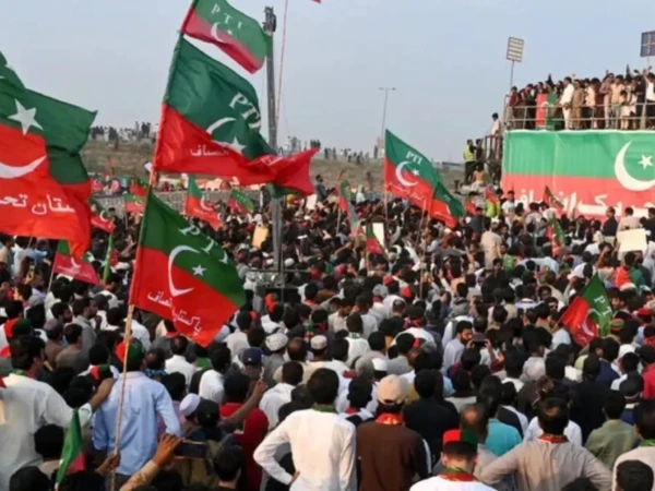 PTI-protest1732354137-0-600x450.webp
