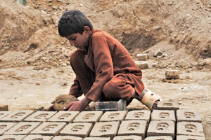afgan_child_brick_worker.jpg