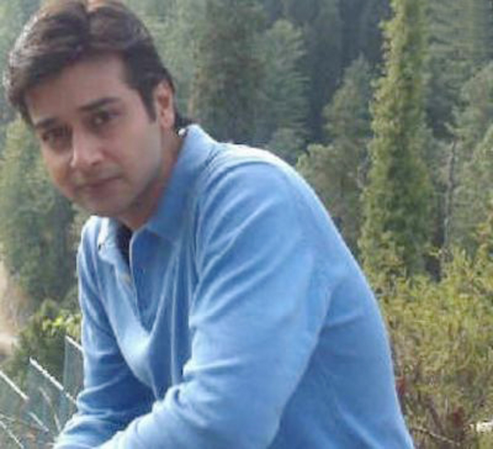 Faisal-Qureshi-Pakistani-Actor.jpg