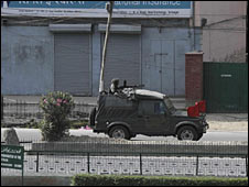 100708015017_srinagar_army226.jpg