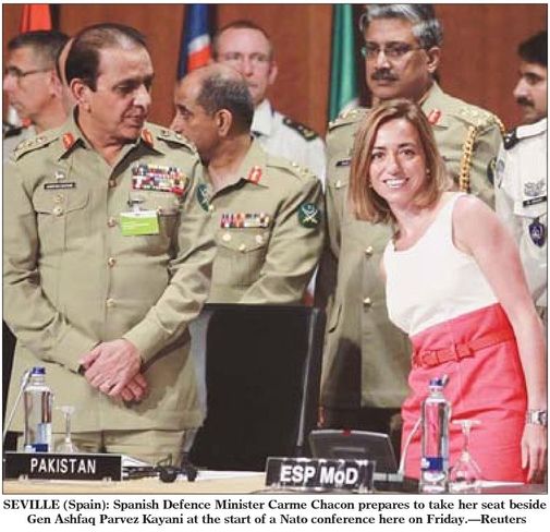 kayani-cheeky.jpg
