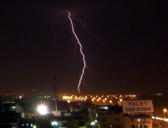 thunderlighteningkarachi.png