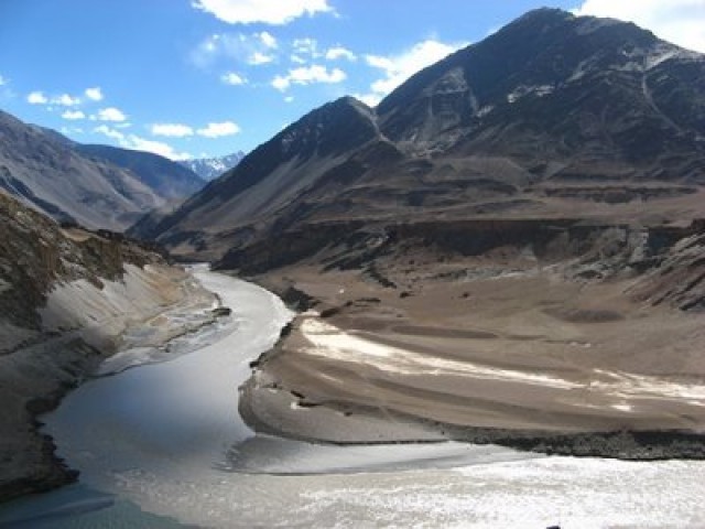 Indus-River-kashmir-146116-640x480.jpg
