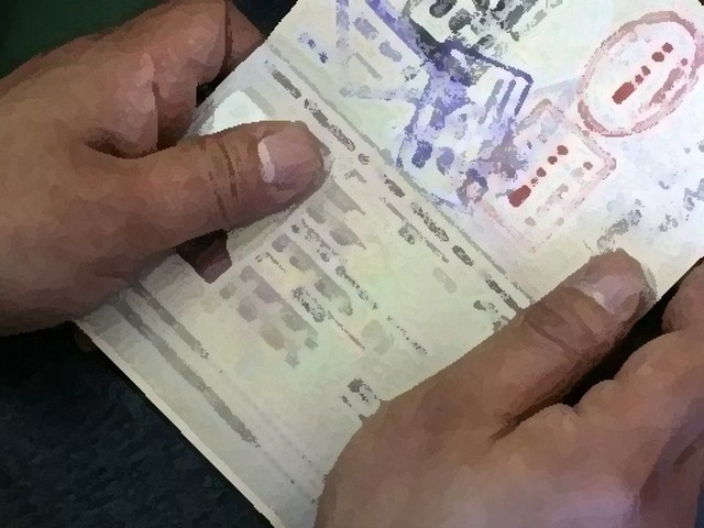 passport-blur1-640x480.jpg