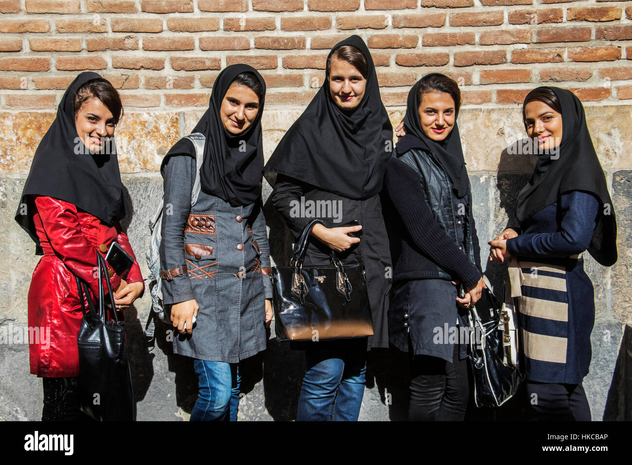 portrait-of-five-young-women-ardabil-iran-HKCBAP.jpg
