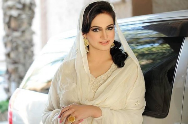 Pakistani-Actress-Noor.jpg