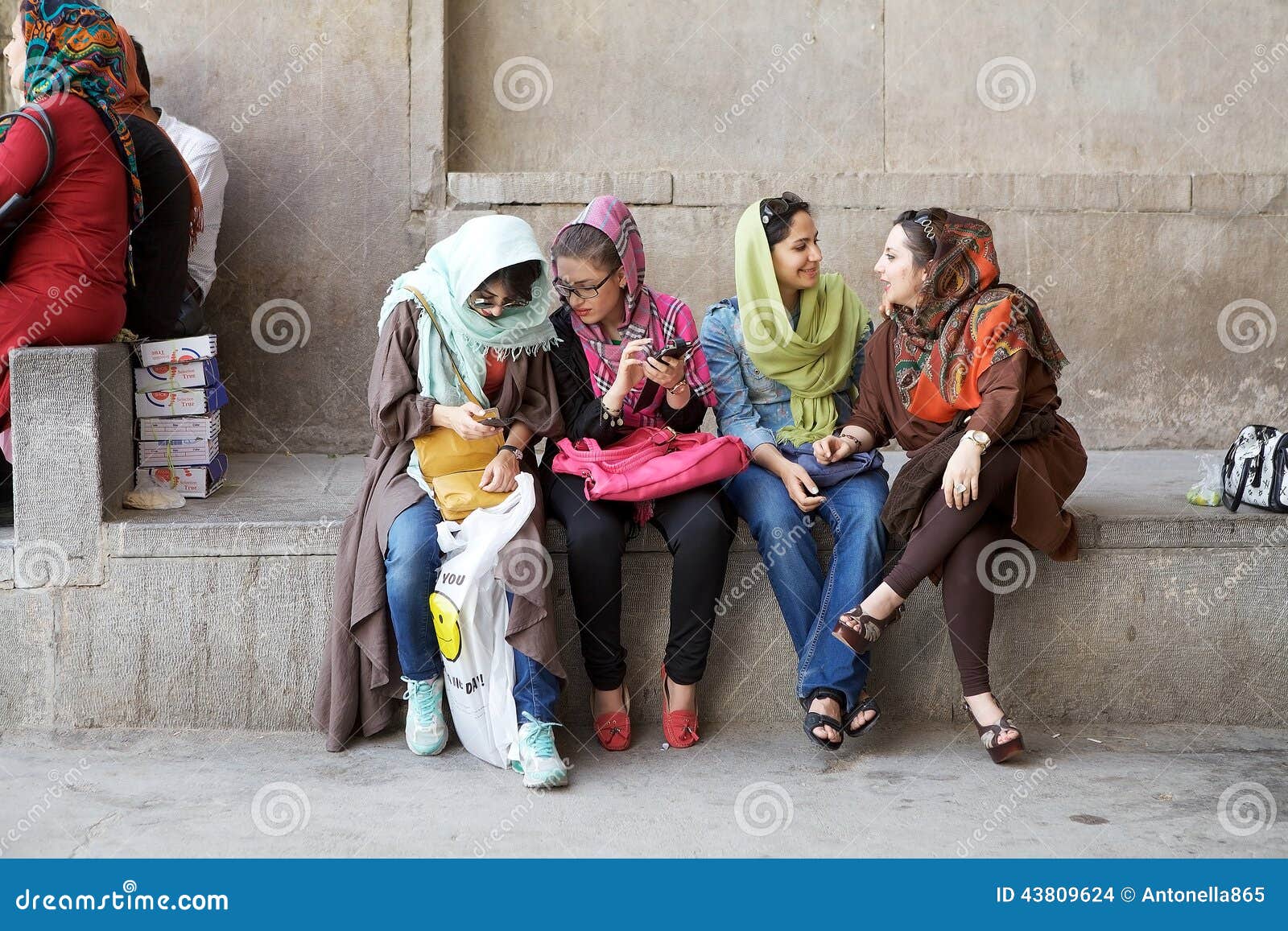 woman-young-iranian-women-modern-traditional-clothing-naqsh-e-jahan-square-isfahan-iran-43809624.jpg