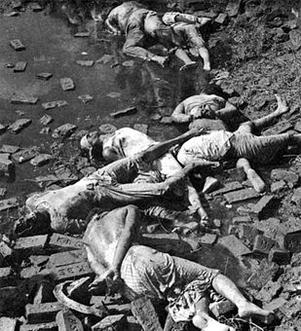 Dead_bodies_of_Bengali_intellectuals%2C_14_December_1971.jpg