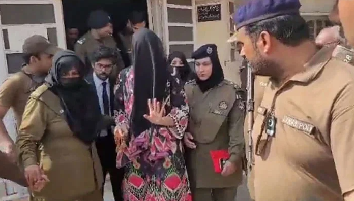 pti-female-workers-deny-torture-in-jail-1685692044-4088.png